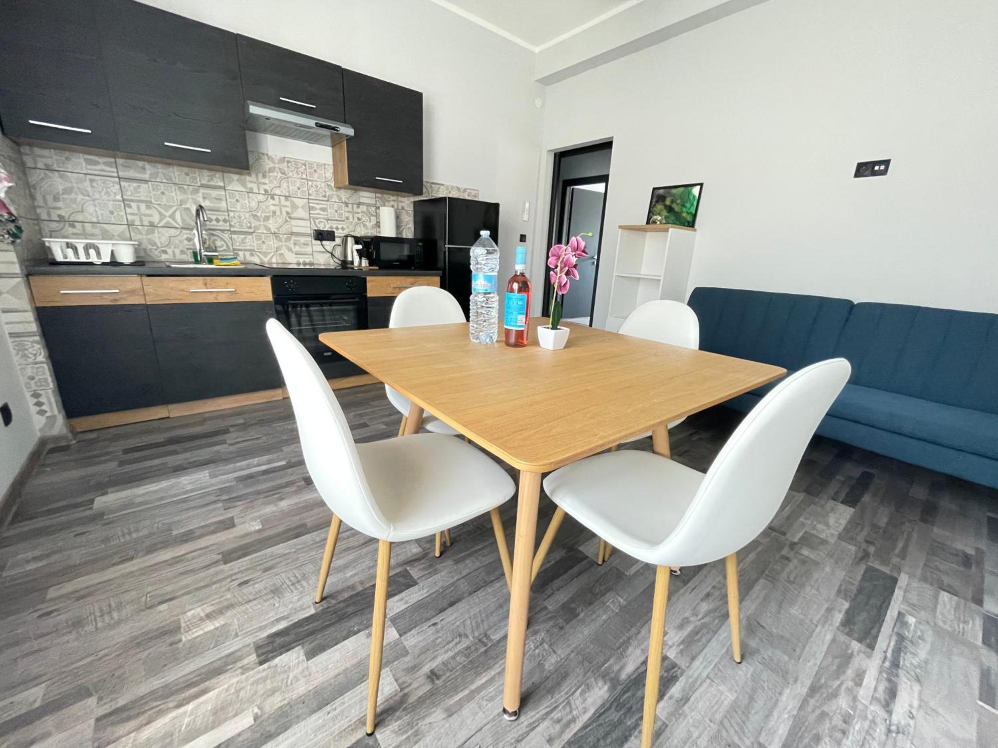 Bardolino Center Apartments Ngoại thất bức ảnh