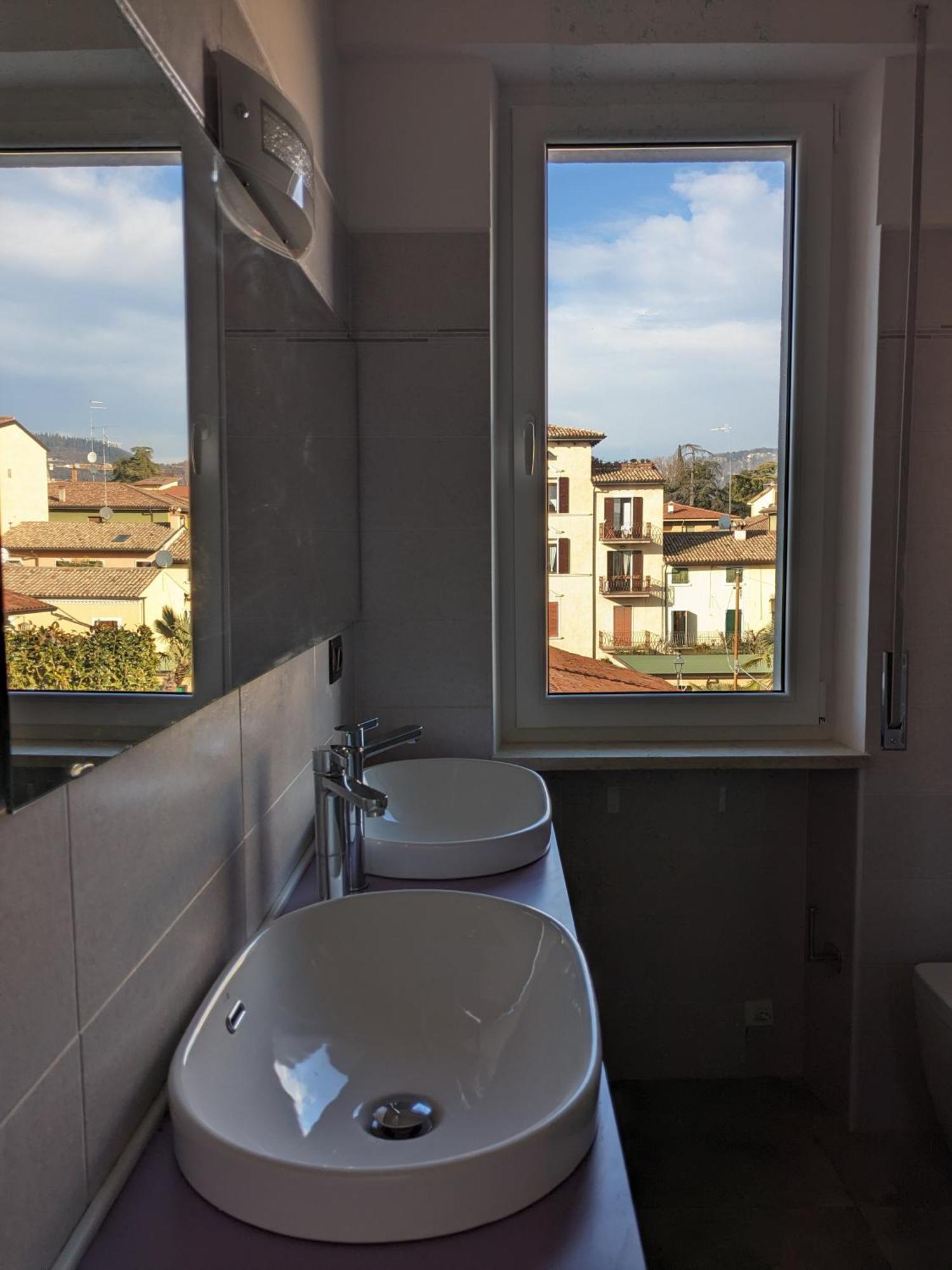 Bardolino Center Apartments Ngoại thất bức ảnh